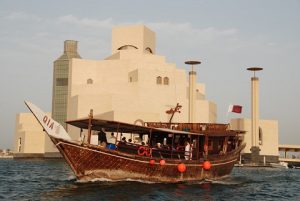 Đi thuyền buồm gỗ ở Qatar